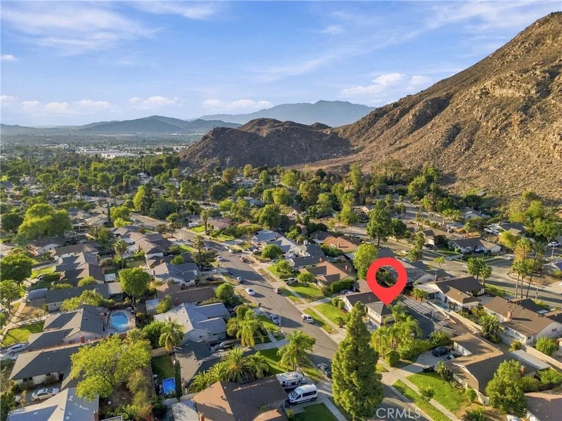 415 Glenhill