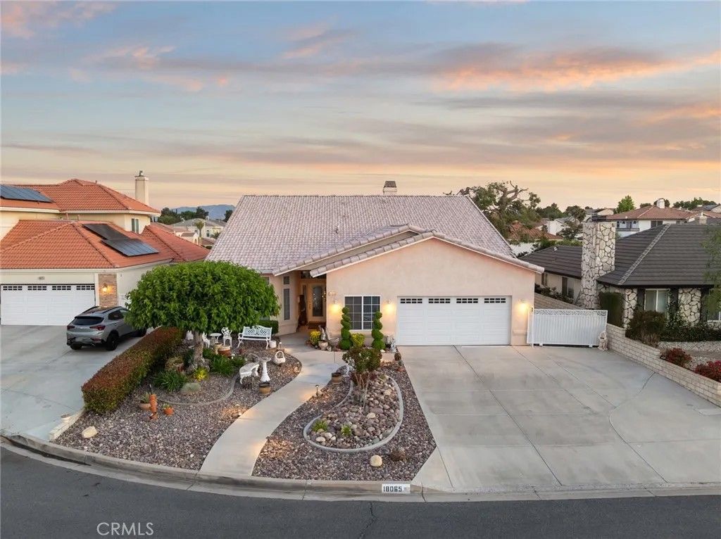 Photo of 18065 Joshua Tree Lane, Victorville, CA 92395 (MLS # HD26101444)