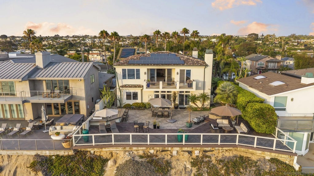 Photo of 518 Neptune AVE, Encinitas, CA 92024 (MLS # 260020478)