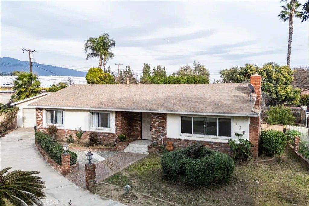 Photo of 126 Irving, Upland, CA 91786 (MLS # HD26023647)