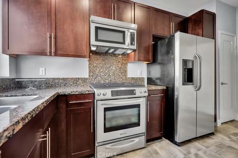 Tiny photo for 300 E 4th Street #103, Long Beach, CA 90802 (MLS # PW26015137)