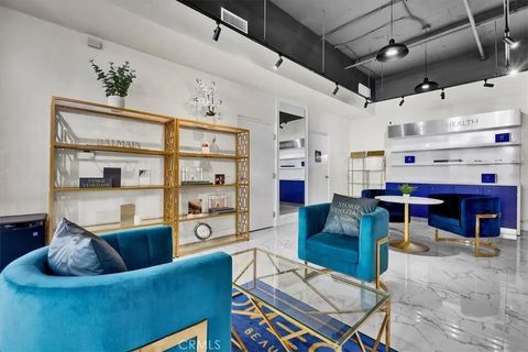 Tiny photo for 300 E 4th Street #103, Long Beach, CA 90802 (MLS # PW26015137)