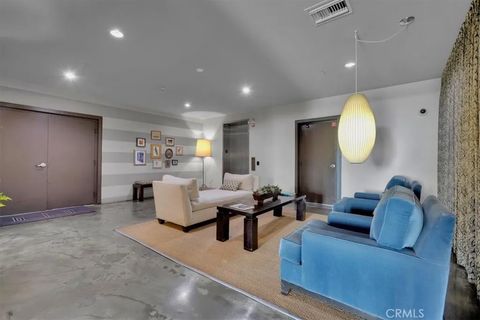 Tiny photo for 300 E 4th Street #103, Long Beach, CA 90802 (MLS # PW26015137)