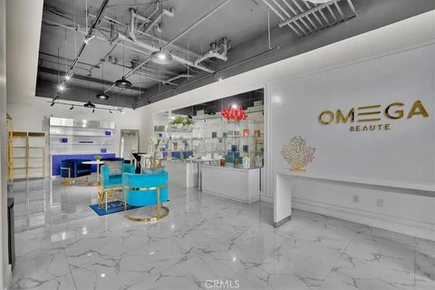 Tiny photo for 300 E 4th Street #103, Long Beach, CA 90802 (MLS # PW26015137)