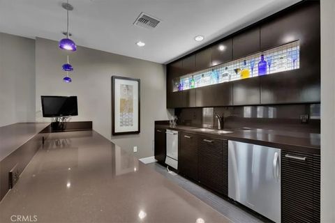 Tiny photo for 300 E 4th Street #103, Long Beach, CA 90802 (MLS # PW26015137)