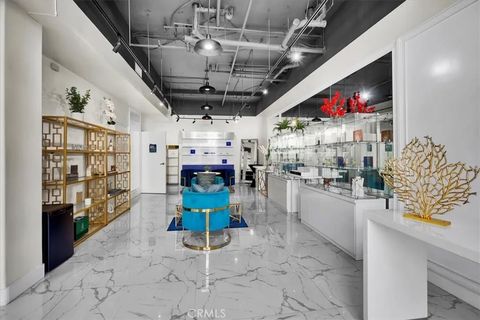 Tiny photo for 300 E 4th Street #103, Long Beach, CA 90802 (MLS # PW26015137)