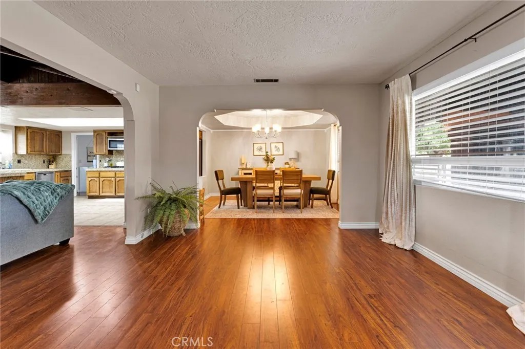 19075 Bay Meadows