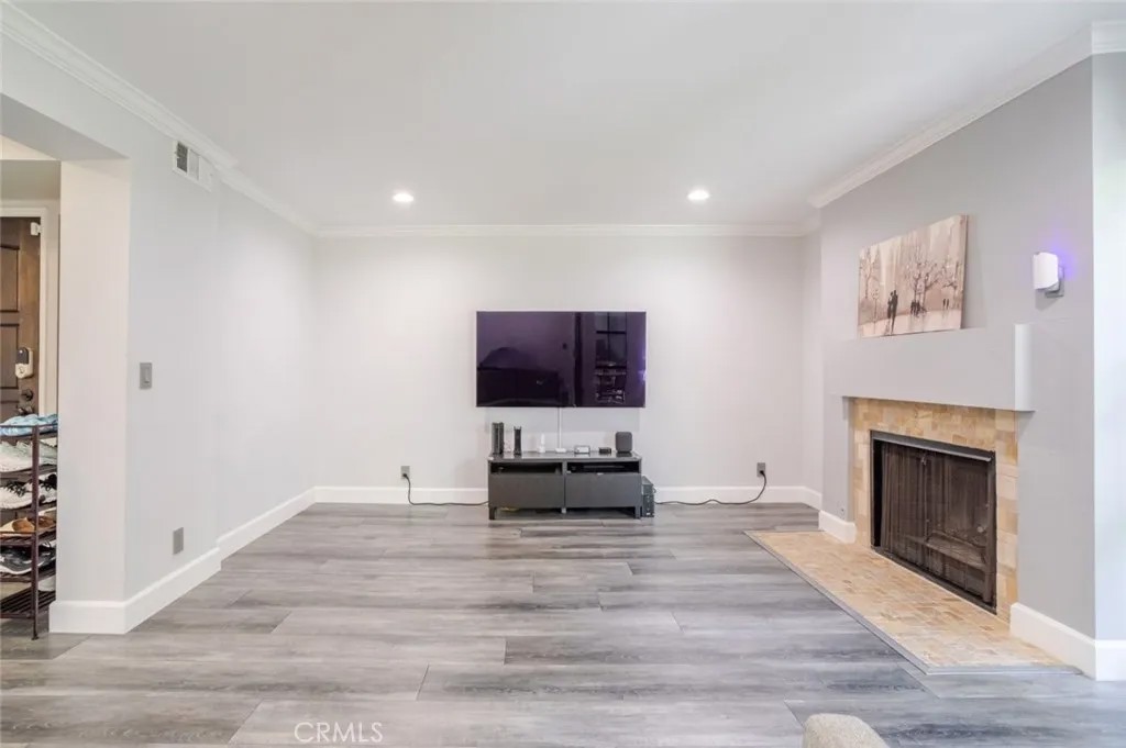 236 N Louise Street 104