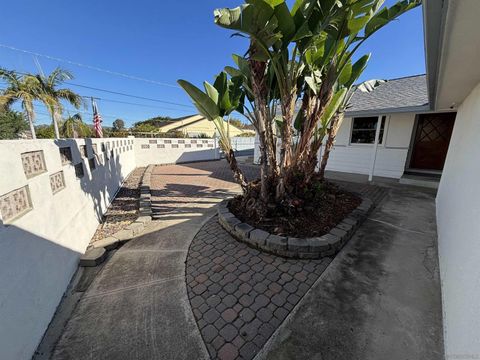 Tiny photo for 6369 Clara Lee Ave, San Diego, CA 92120 (MLS # 250044809)