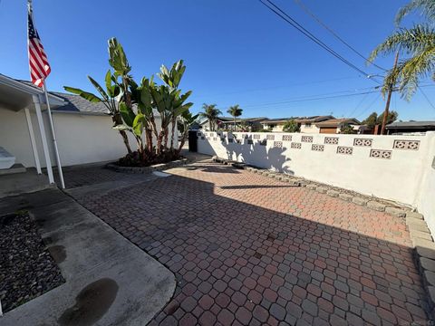 Tiny photo for 6369 Clara Lee Ave, San Diego, CA 92120 (MLS # 250044809)