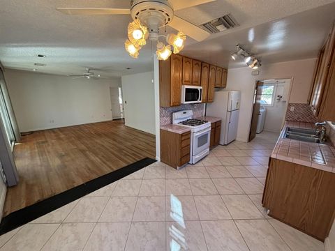 Tiny photo for 6369 Clara Lee Ave, San Diego, CA 92120 (MLS # 250044809)