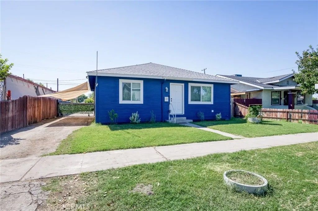 Photo of 1317 Hall Avenue, Corcoran, CA 93212 (MLS # FR26003442)