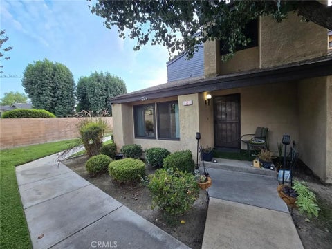 Property photo of 5500 Lennox 2, Bakersfield, CA 93309