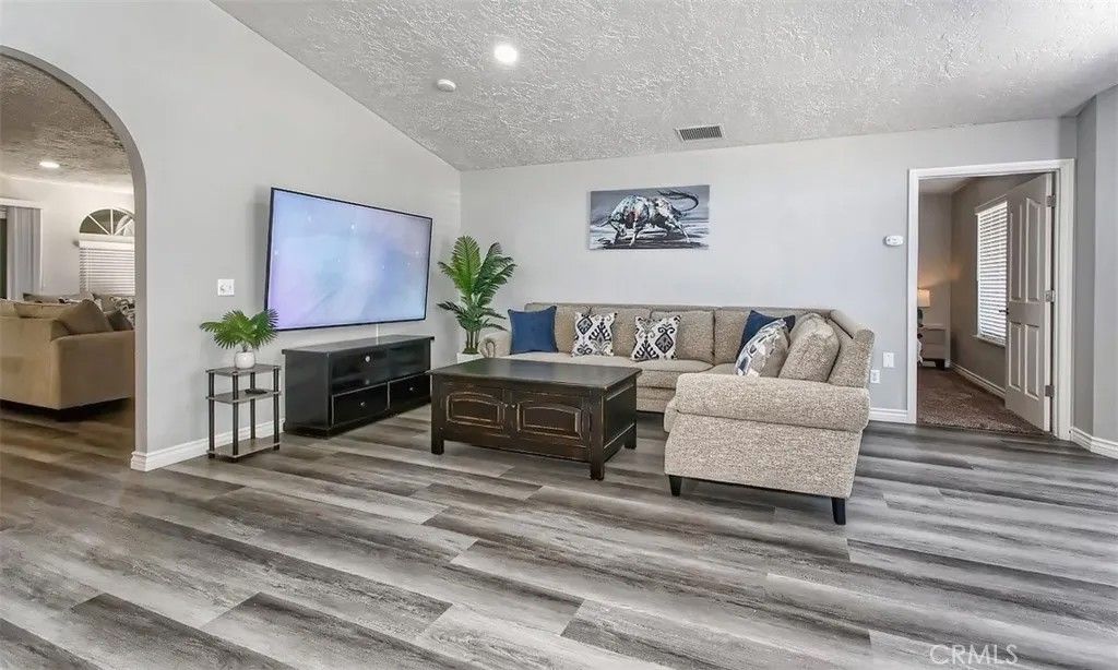 Photo of 17859 Yucca St, Hesperia, CA 92345 (MLS # HD26086163)