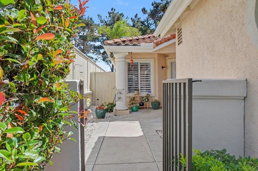 Photo of 2533 La Costa Avenue, Chula Vista, CA 91915 (MLS # PTP2605607)