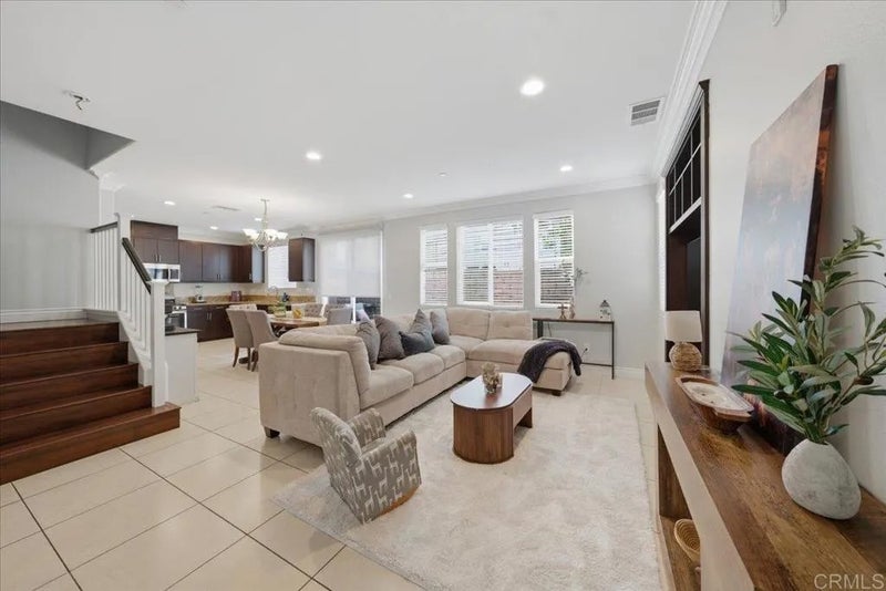 42921 Avenida Amistad