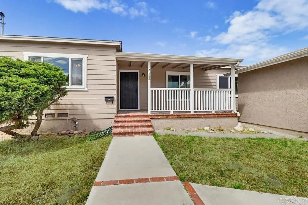 Photo of 2352 Cypress Avenue, Lemon Grove, CA 91945 (MLS # PTP2602640)