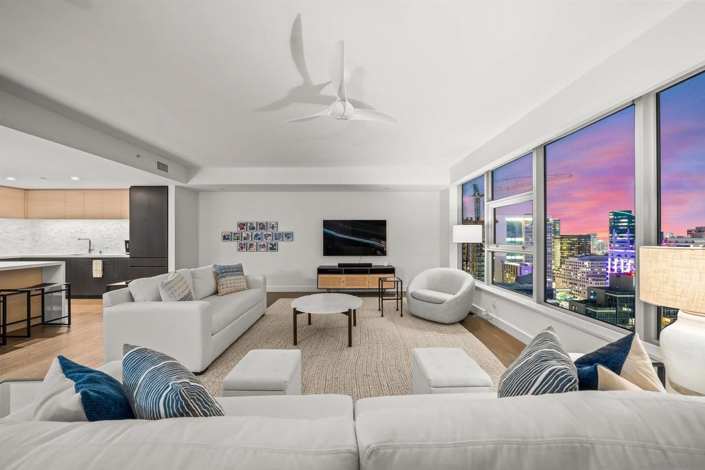 Photo of 1388 Kettner Blvd #3205, San Diego, CA 92101 (MLS # 260003695)