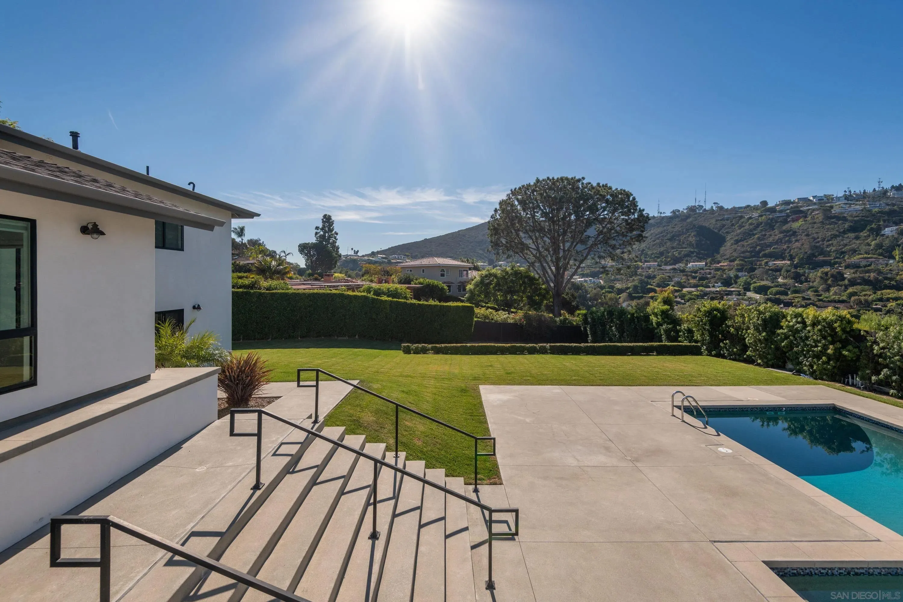 La Jolla, California 92037, United States, 5 Bedrooms Bedrooms, ,6 BathroomsBathrooms,Residential,Active,159638