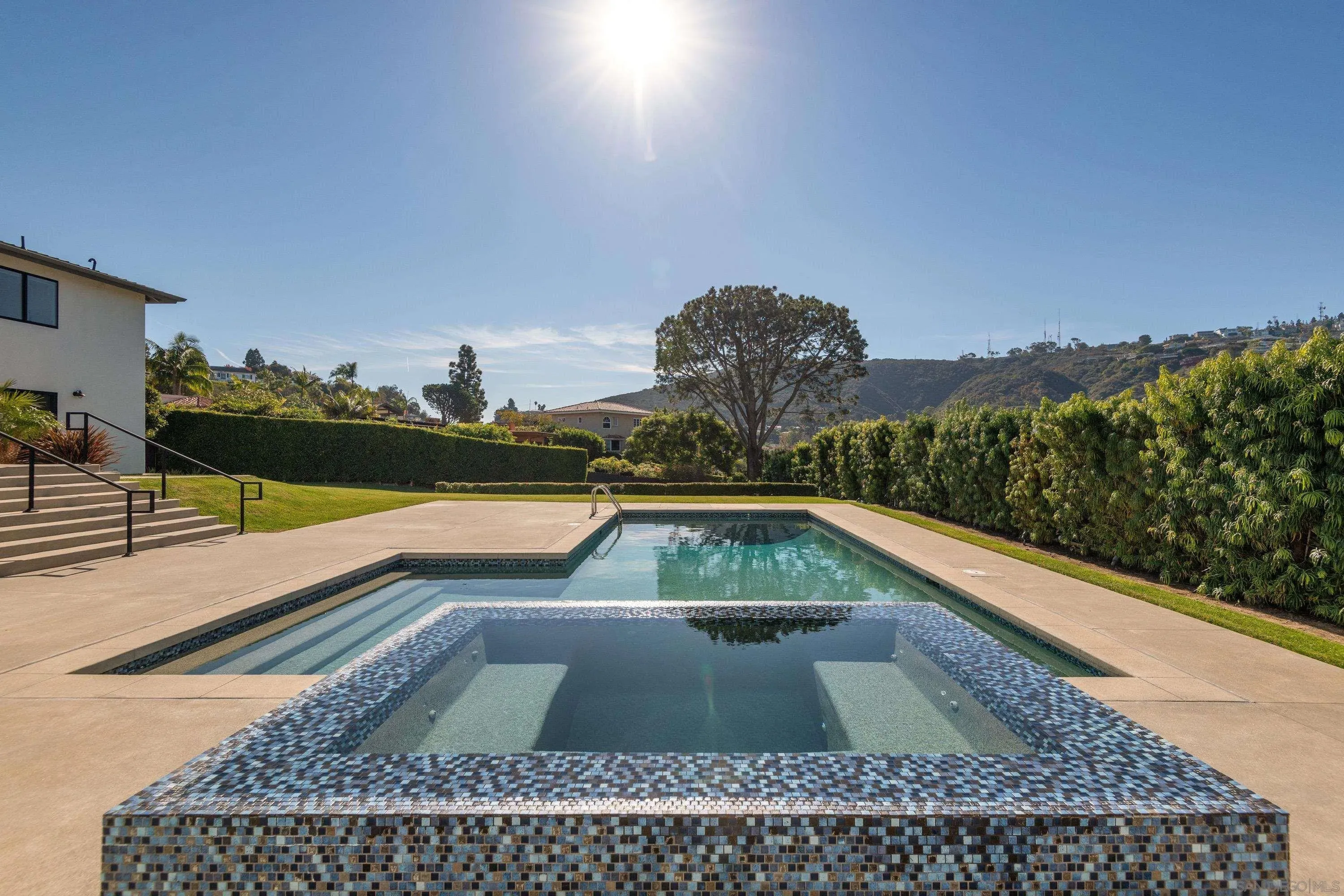 La Jolla, California 92037, United States, 5 Bedrooms Bedrooms, ,6 BathroomsBathrooms,Residential,Active,159638