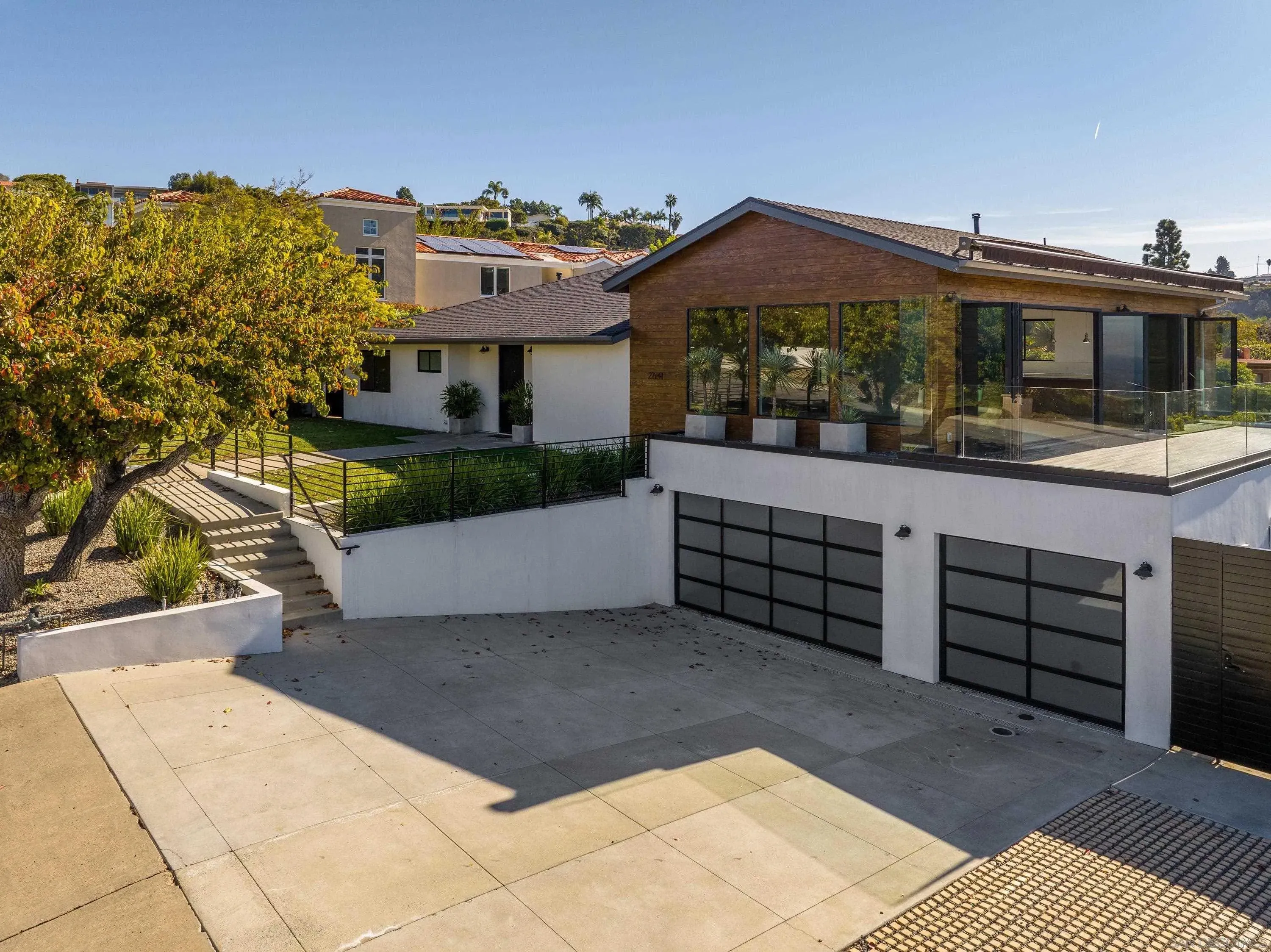 La Jolla, California 92037, United States, 5 Bedrooms Bedrooms, ,6 BathroomsBathrooms,Residential,Active,159638