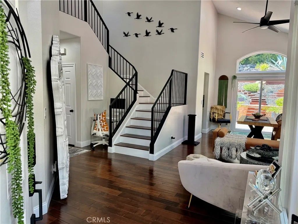 Photo of 133 Concerto Dr, Oak Park, CA 91377 (MLS # SR26022211)