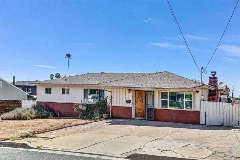 1852 Peppervilla Drive