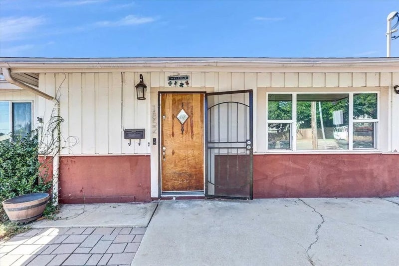 1852 Peppervilla Drive