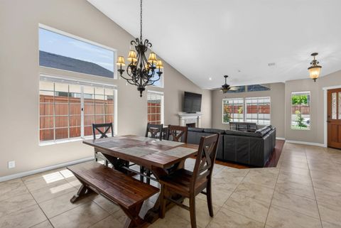 Tiny photo for 45730 Hopactong St, Temecula, CA 92592 (MLS # 260010657)