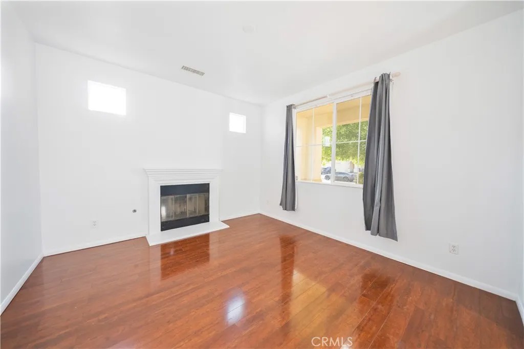 11797 Maywood
