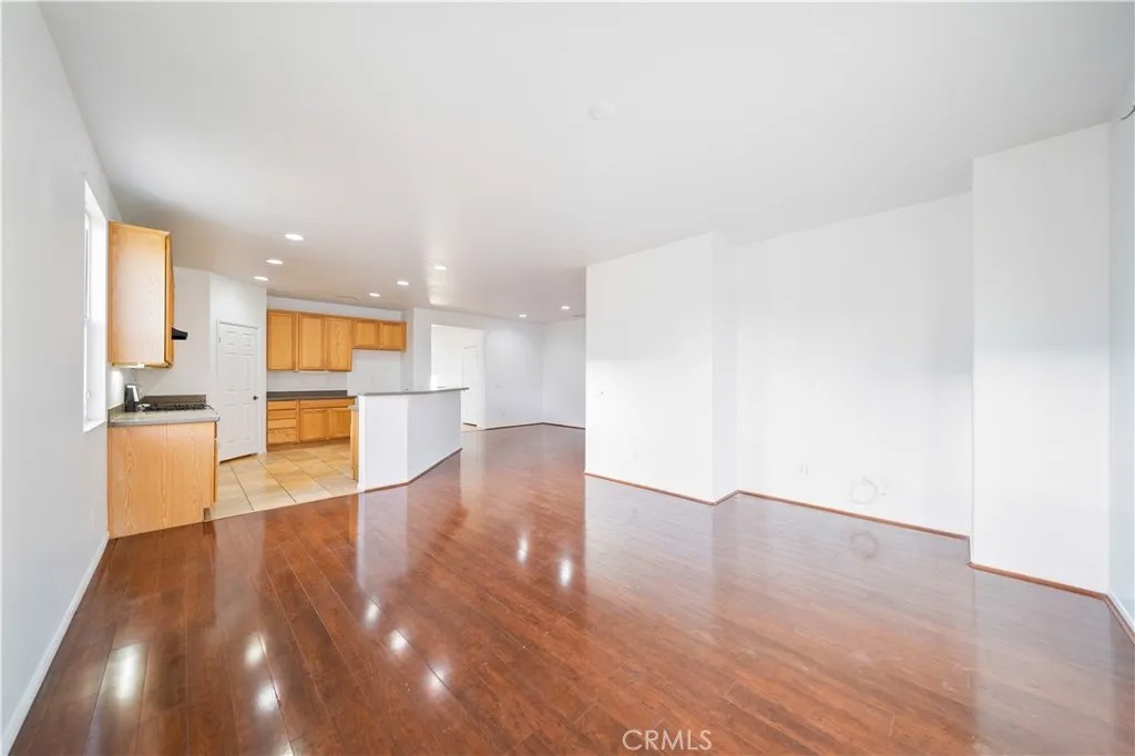 11797 Maywood