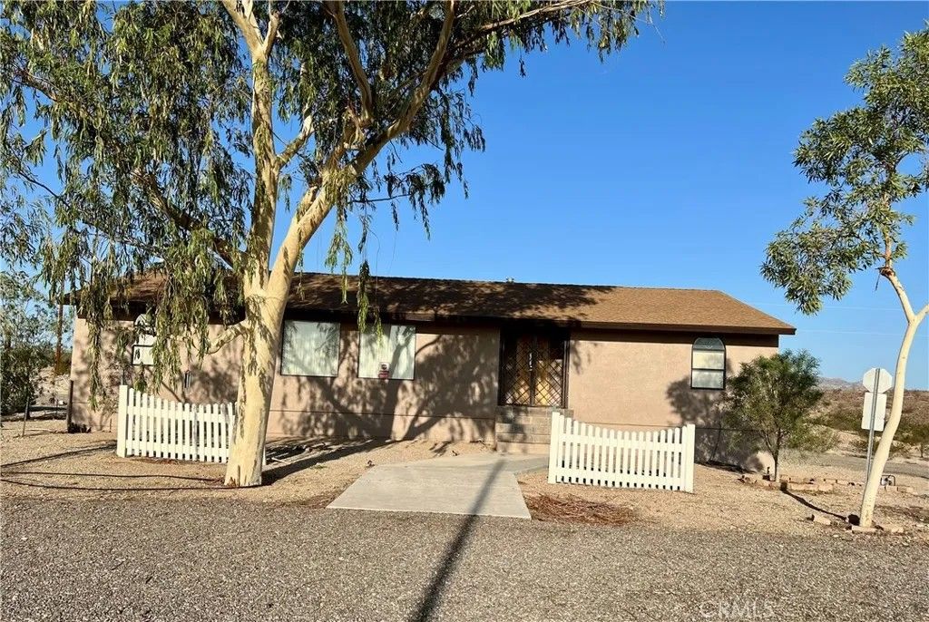 Photo of 99 Zoe Lane, Needles, CA 92363 (MLS # JT26070962)