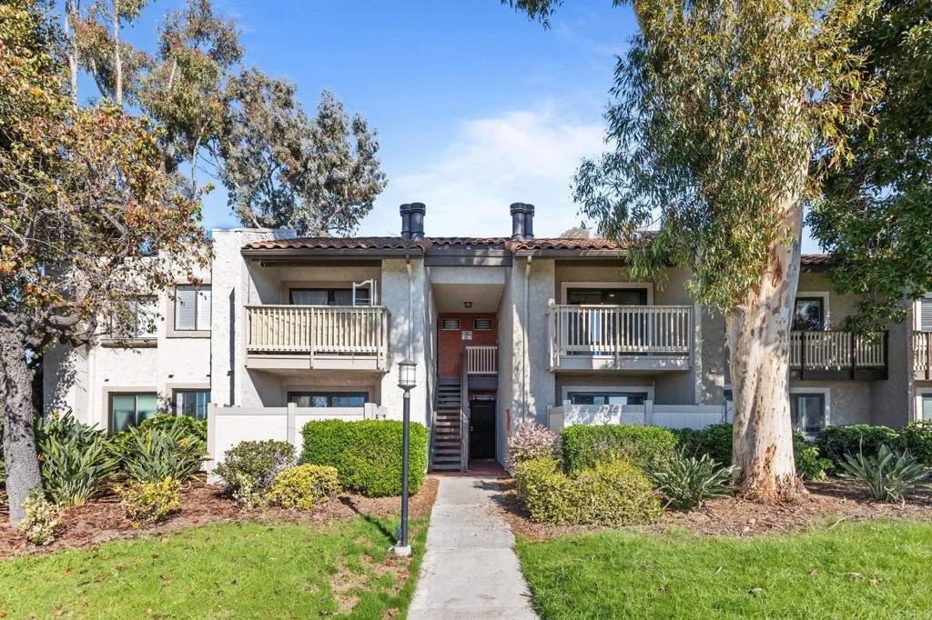 13343 Rancho Penasquitos B202