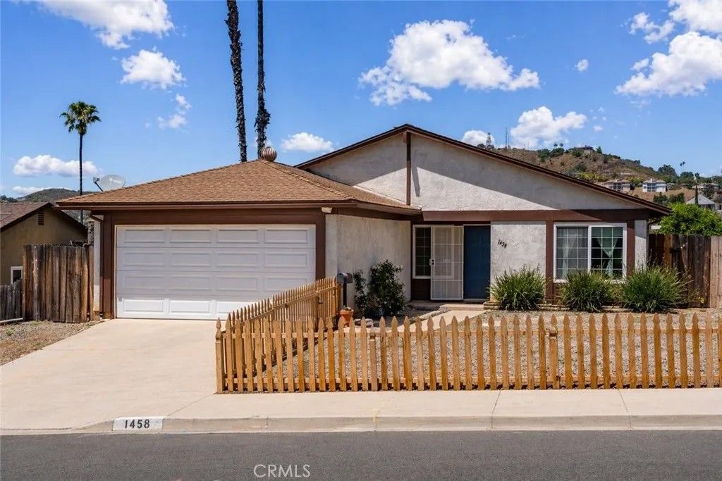 Photo of 1458 Kent Ave, Escondido, CA 92027 (MLS # PT26086087)