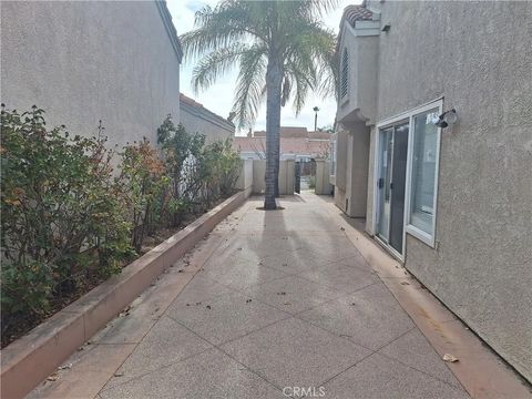 Tiny photo for 41195 Via Cedro, Murrieta, CA 92562 (MLS # SW25275259)