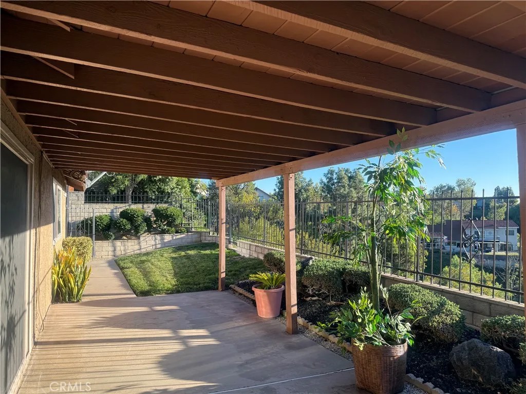 1633 Calle De Armonia