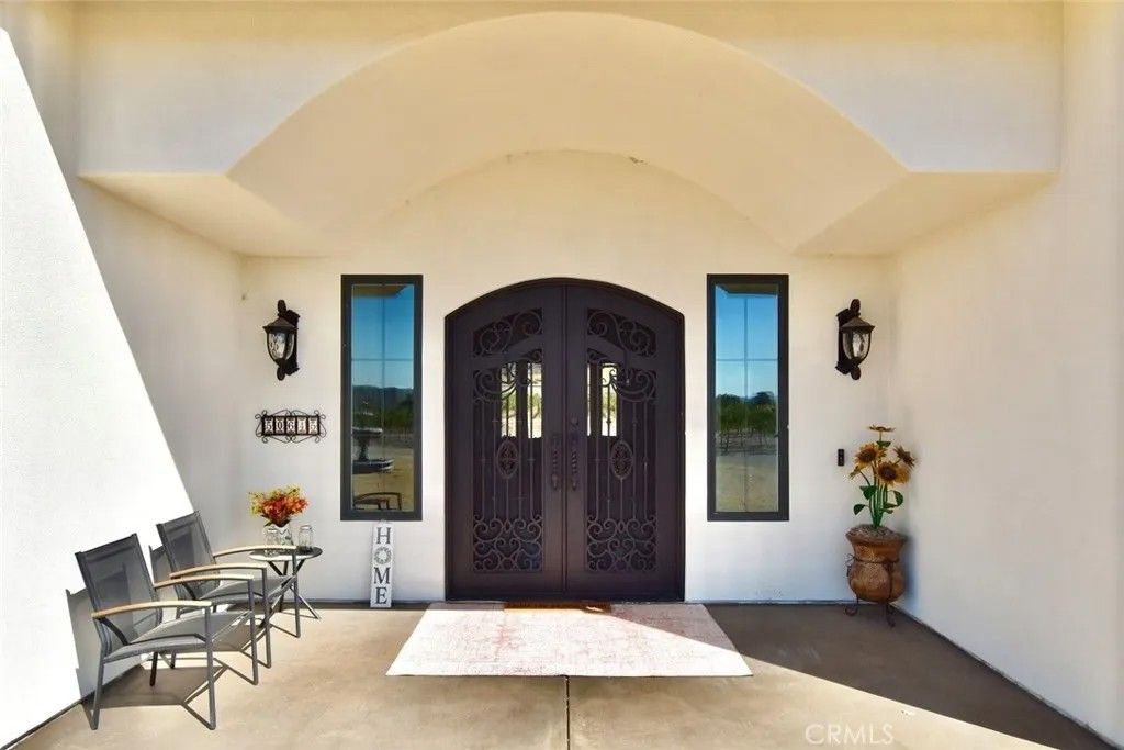 Photo of 50645 Lockwood Rd, Lockwood, CA 93932 (MLS # NS25269225)