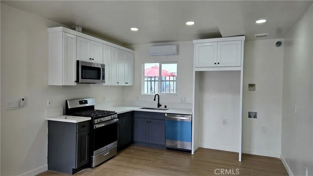 Photo of 11171 Bullis Rd, Lynwood, CA 90262 (MLS # DW26088669)