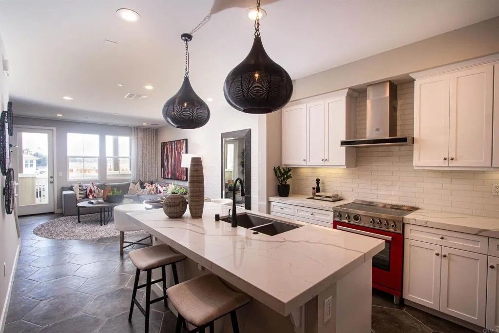 Photo of 1109 Hibiscus Way, Oceanside, CA 92054 (MLS # NDP2602791)