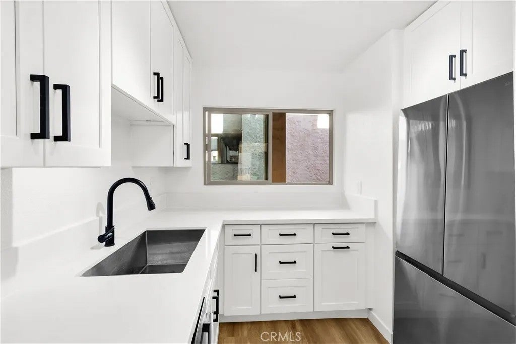 2514 Clairemont 107