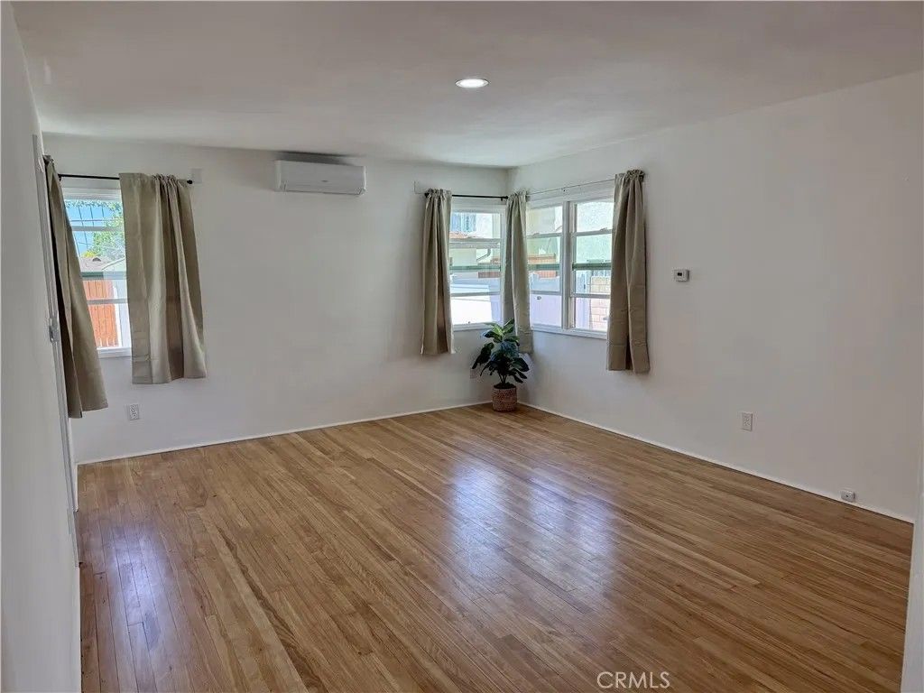 Photo of 719 S Walnut Ave, Brea, CA 92821 (MLS # CV26078250)