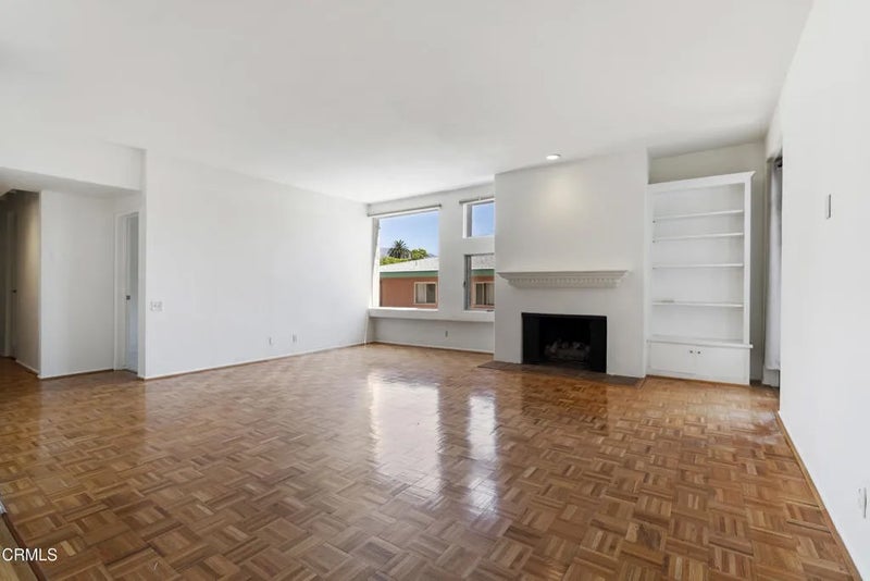 960 San Pasqual 205
