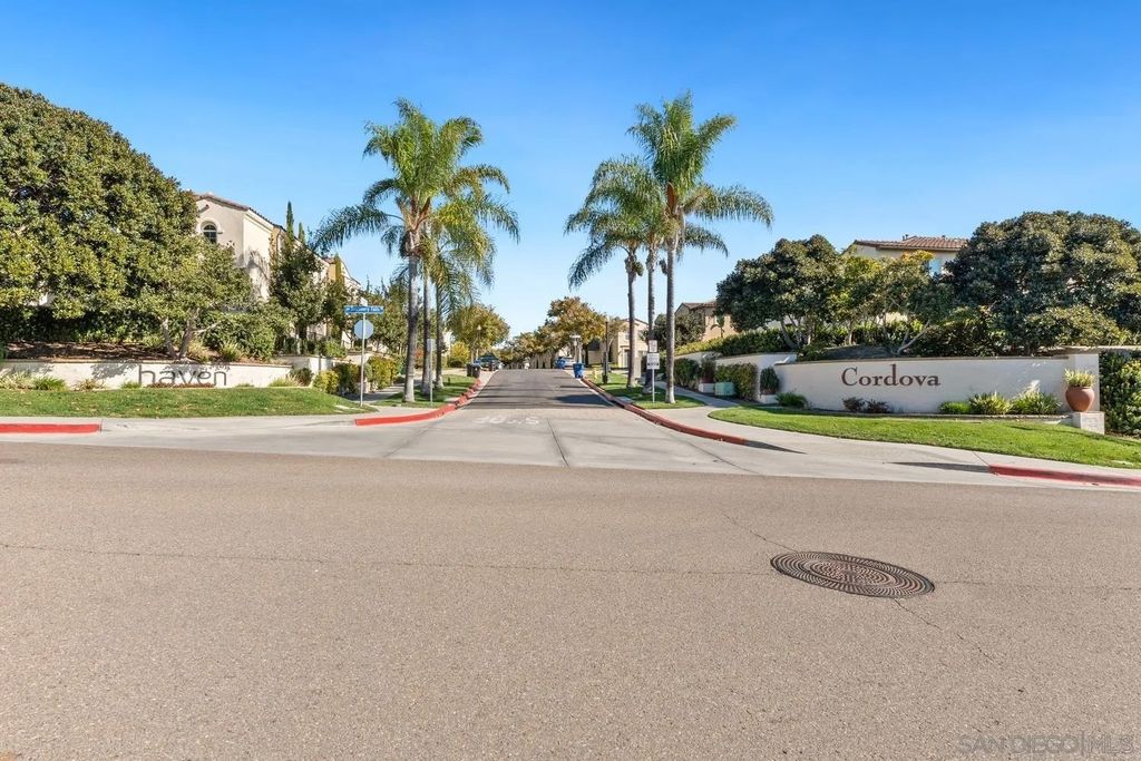 Photo of 1812 Alcala Ct, Chula Vista, CA 91915 (MLS # 250044753)