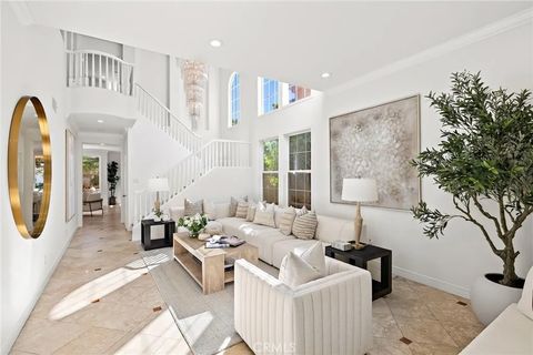 Photo of 18 Bel Spring, Irvine, CA 92602 (MLS # OC25257856)