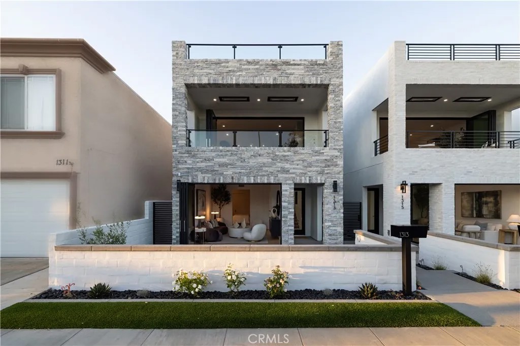 1313 Ocean Avenue