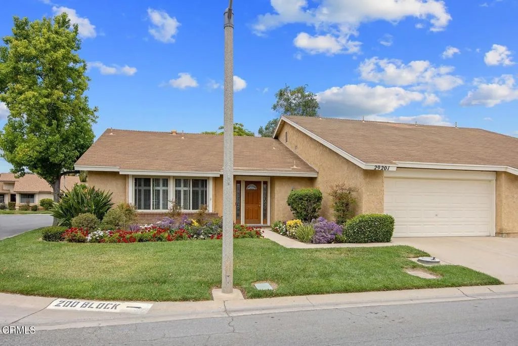 29201 Village 29