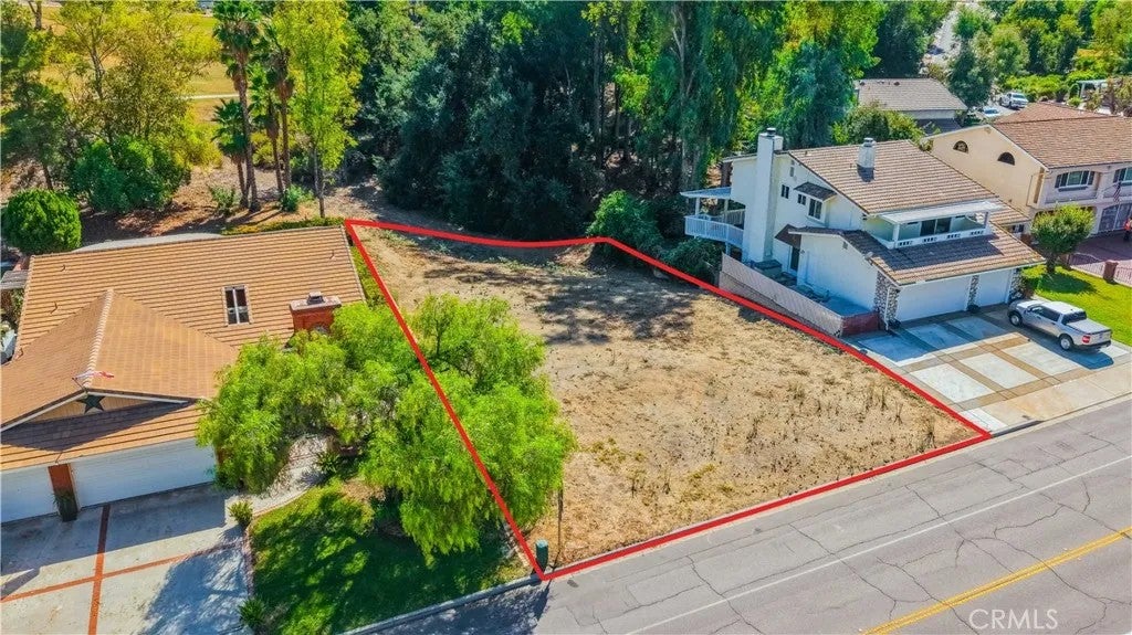 Photo of 23377 Continental, Canyon Lake, CA 92587 (MLS # SW26222320)