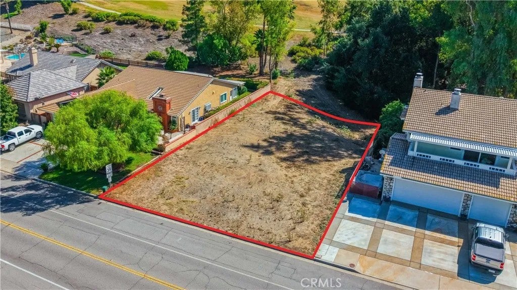 Photo of 23377 Continental, Canyon Lake, CA 92587 (MLS # SW26222320)