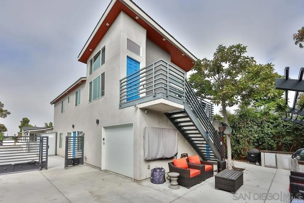 605 Fourth  Ave