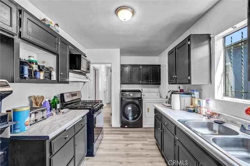 9402 Hickory